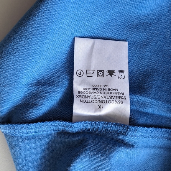 Blue stretch layering camisole size 1x Additional Elle with adjustable straps - Picture 5 of 5